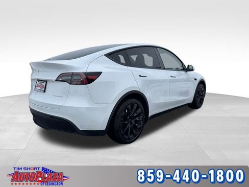 Used 2024 Tesla Model Y Long Range image 4