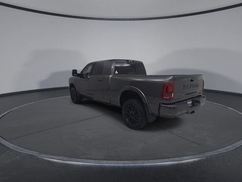 Used 2025 RAM 2500 Limited AWD/4WD image 13