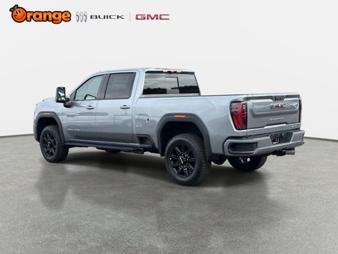 New 2026 GMC Sierra 2500 AT4 w/ AT4 Premium Plus Package AWD/4WD image 5