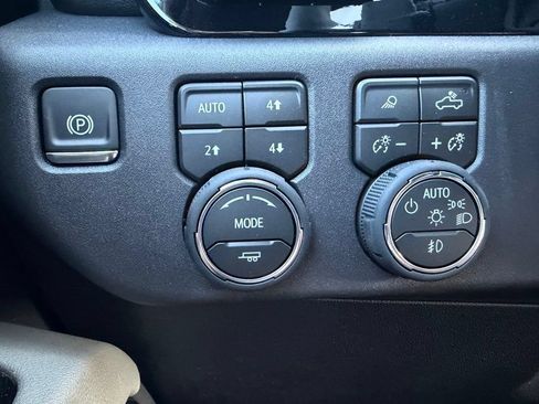 New 2026 Chevrolet Silverado 1500 ZR2 AWD/4WD image 24