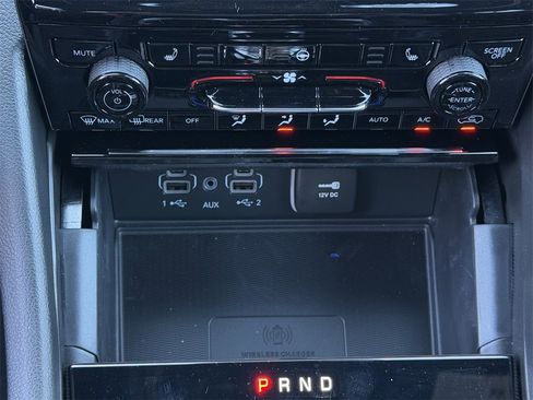 New 2025 Jeep Grand Cherokee L Altitude image 16