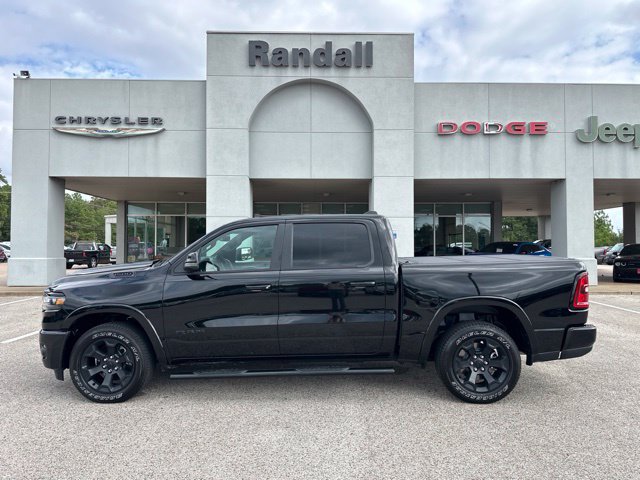 Used 2026 RAM 1500 Lone Star AWD/4WD image 9