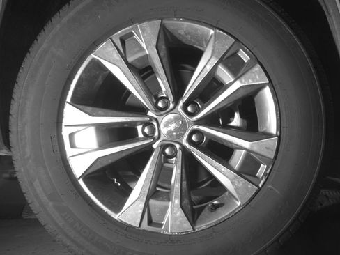 Used 2025 Chevrolet Equinox LT FWD image 15