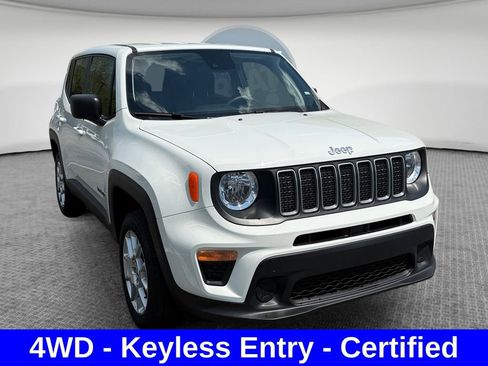 Used 2023 Jeep Renegade Latitude AWD/4WD image 1