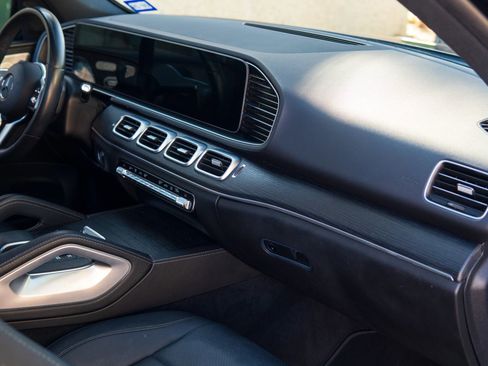 Used 2023 Mercedes-Benz GLE 350 w/ 3rd Row Seat Package image 37