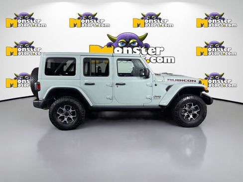 Used 2023 Jeep Wrangler Unlimited Rubicon w/ Cold Weather Group AWD/4WD image 4