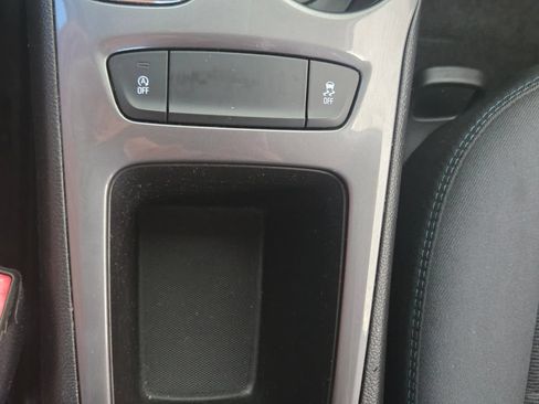 Used 2019 Chevrolet Cruze LT FWD image 41