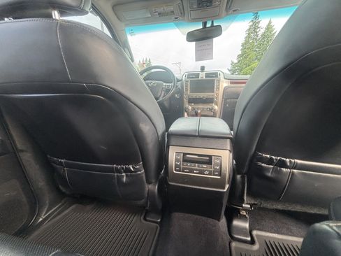 Used 2019 Lexus GX 460 image 11