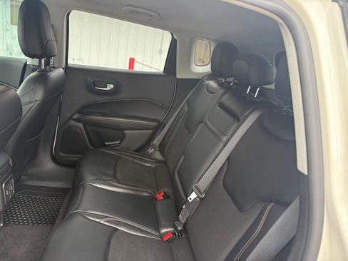 Used 2018 Jeep Compass Latitude w/ Popular Equipment Group image 22