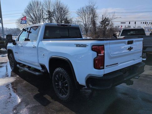 Used 2025 Chevrolet Silverado 2500 LTZ w/ Trail Boss Package image 5