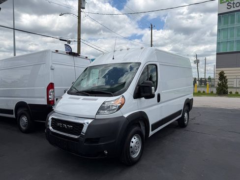 Used 2020 RAM ProMaster 2500 w/ Premium Appearance Group FWD image 22