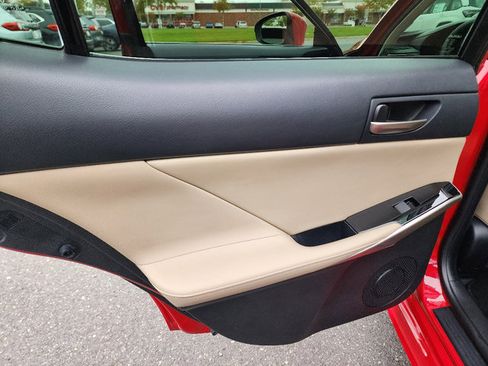 Used 2017 Lexus IS 200t w/ Premium Package image 34