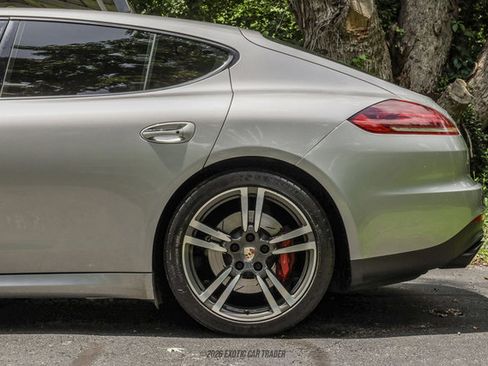 Used 2016 Porsche Panamera GTS AWD/4WD image 5