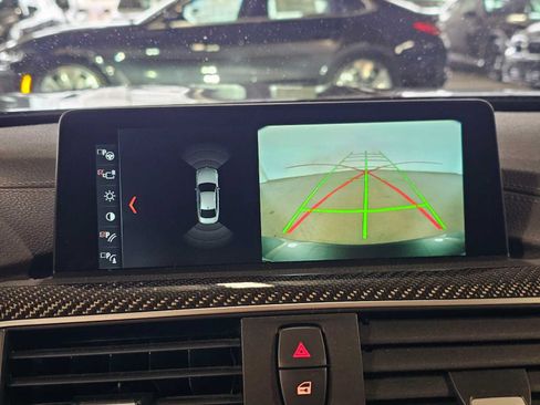 Used 2018 BMW M4 Coupe RWD image 15