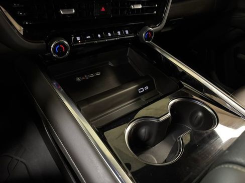 Used 2026 Chevrolet Tahoe Premier image 19