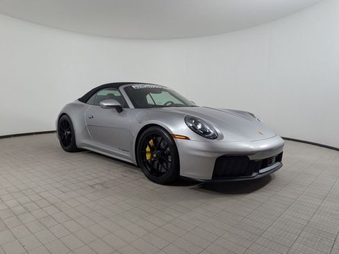 New 2026 Porsche 911 Carrera GTS RWD image 8