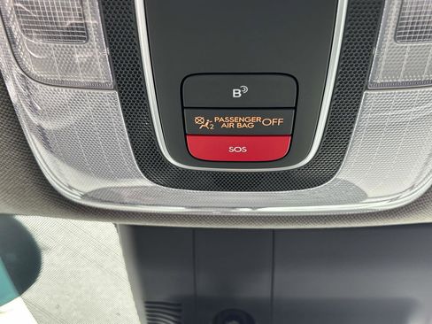 Used 2024 Hyundai Elantra Blue image 27