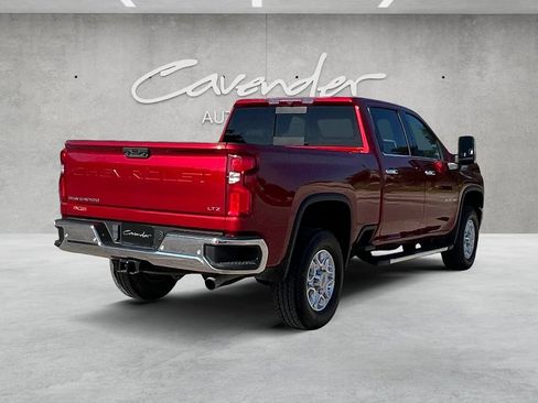 Used 2021 Chevrolet Silverado 2500 LTZ w/ LTZ Convenience Package RWD image 16