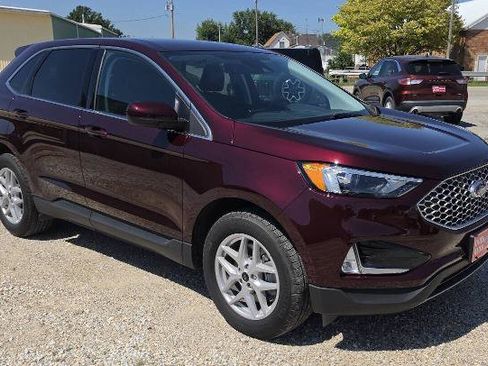 Certified 2024 Ford Edge SEL w/ Convenience Package AWD/4WD image 1