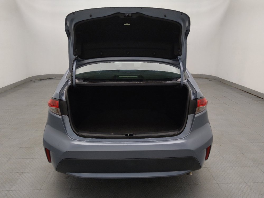 Used 2021 Toyota Corolla LE w/ Carpet Mat Package (TMS) FWD image 29