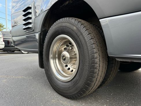 Used 2022 Mercedes-Benz Sprinter 4500 w/ Parking Package image 13