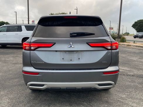 Used 2022 Mitsubishi Outlander SEL FWD image 6
