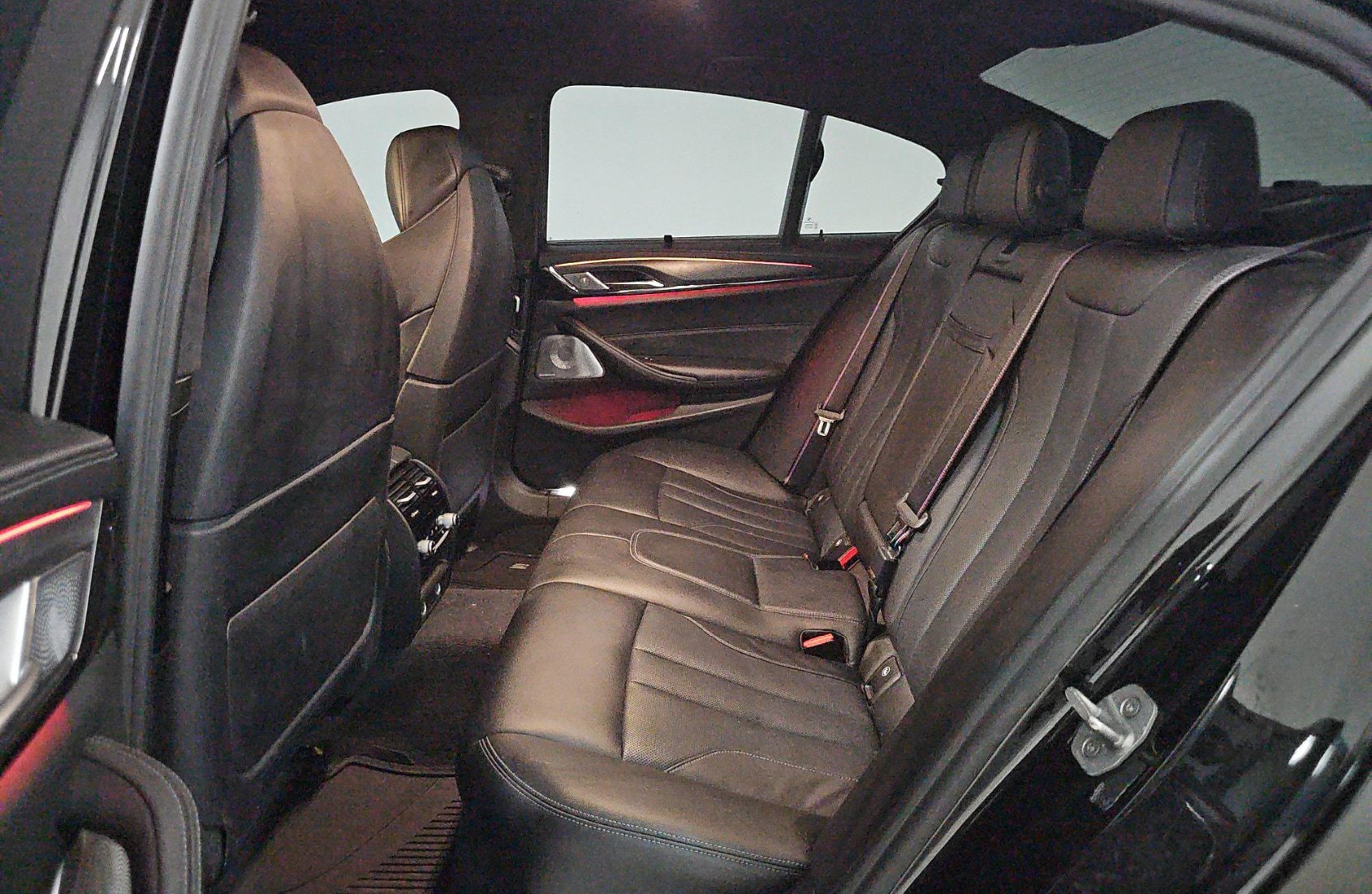 Used 2019 BMW M5 w/ Executive Package AWD/4WD image 15