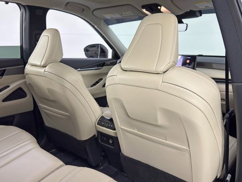 Used 2024 INFINITI QX60 Luxe image 37