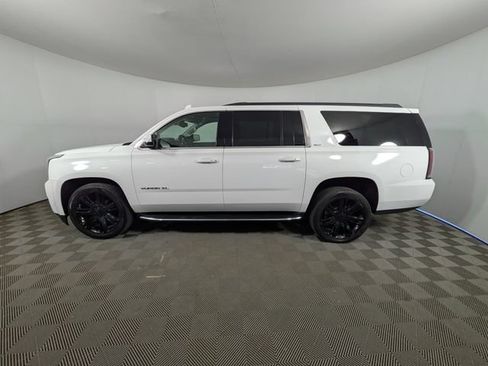 Used 2020 GMC Yukon XL SLT AWD/4WD image 21