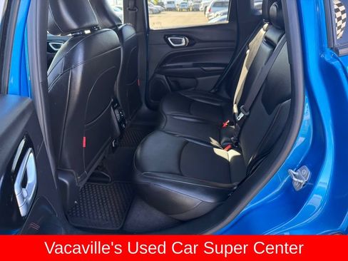 Used 2025 Jeep Compass Trailhawk AWD/4WD image 24