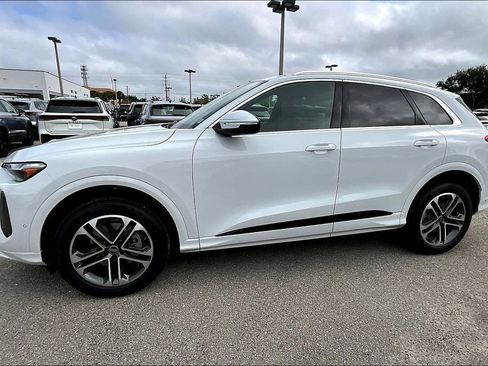 New 2026 Audi Q5 Premium Plus AWD/4WD image 8