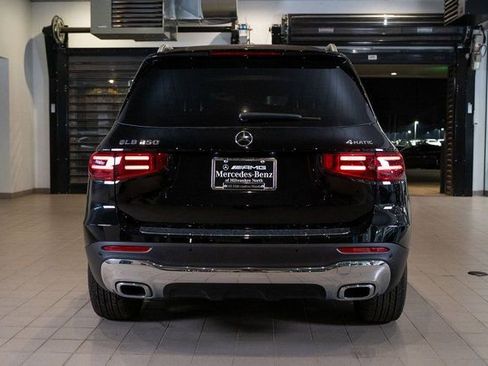 Used 2026 Mercedes-Benz GLB 250 4MATIC image 5