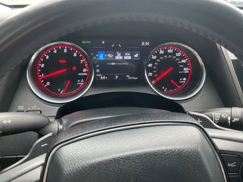 Used 2020 Toyota Camry XSE image 17