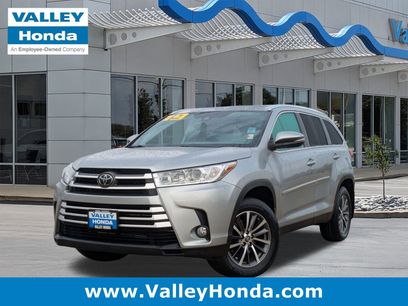 Used 2019 Toyota Highlander XLE