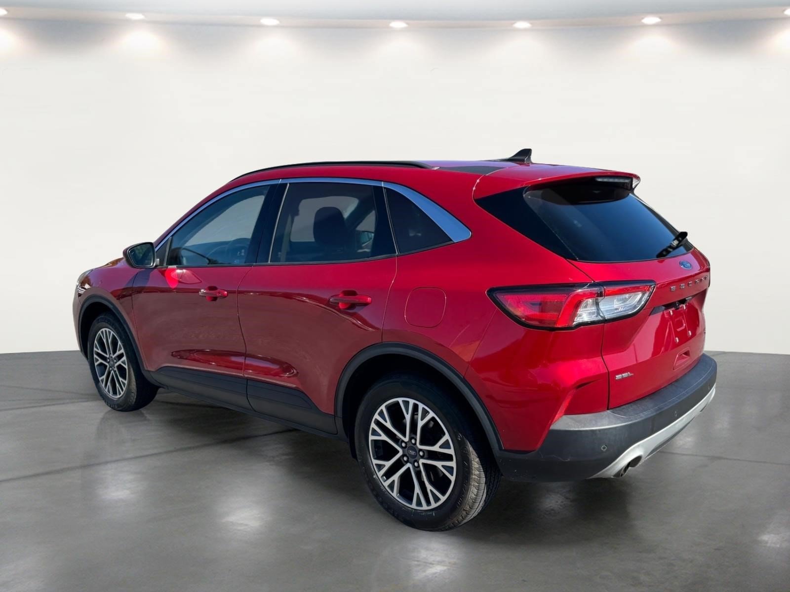 Used 2020 Ford Escape SEL AWD/4WD image 4