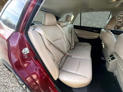 Used 2016 Subaru Outback 2.5i Limited image 25