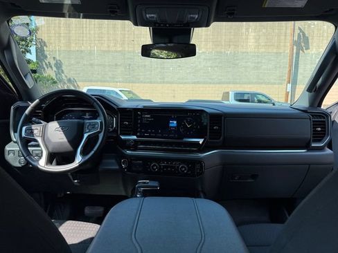Certified 2024 Chevrolet Silverado 1500 LT Trail Boss AWD/4WD image 21