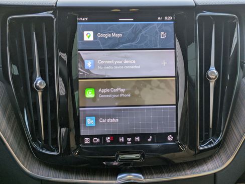 Certified 2023 Volvo XC60 B6 Ultimate w/ Protection Package Premier image 20