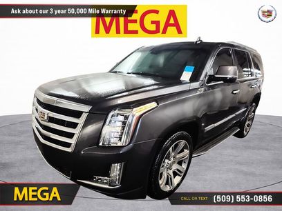 Used 2016 Cadillac Escalade Luxury