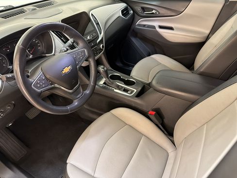 Used 2018 Chevrolet Equinox Premier FWD image 26
