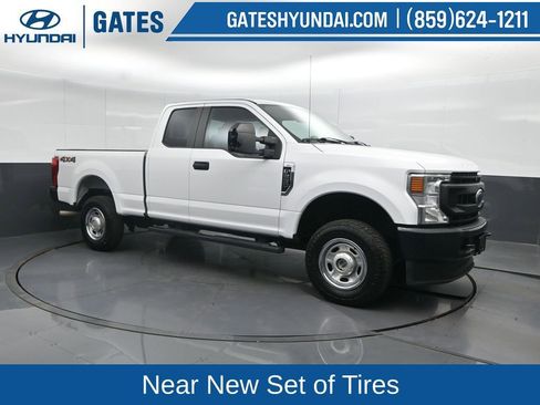 Used 2021 Ford F250 XL w/ Power Equipment Group AWD/4WD image 4