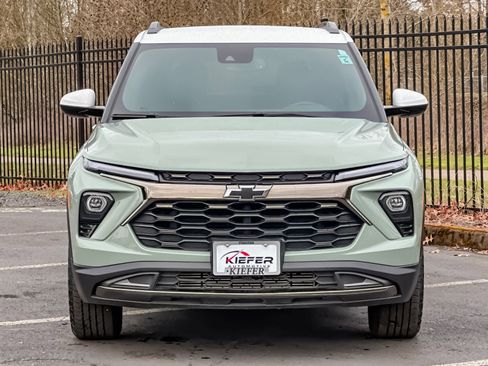 Used 2025 Chevrolet TrailBlazer ACTIV w/ Convenience Package AWD/4WD image 9