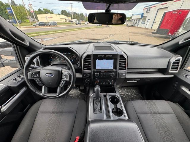 Used 2018 Ford F150 XLT w/ Equipment Group 302A Luxury AWD/4WD image 16