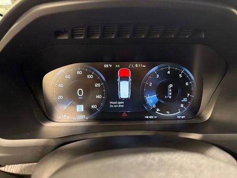 Used 2020 Volvo XC90 T6 Momentum w/ Protection Package image 15