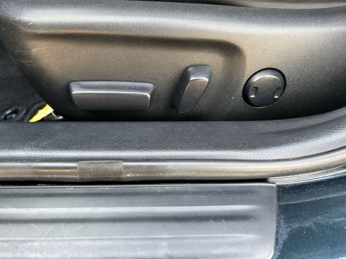 Used 2016 Toyota Camry LE image 15