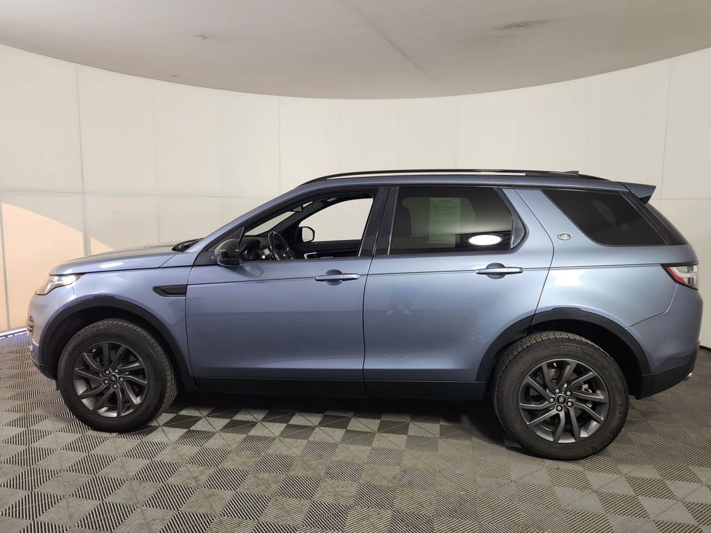 Used 2018 Land Rover Discovery Sport SE AWD/4WD image 4