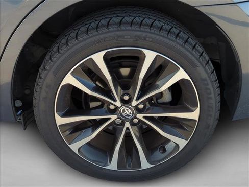 Used 2019 Toyota Corolla SE image 9