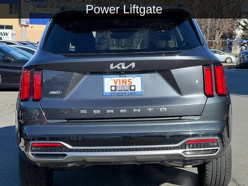 Used 2022 Kia Sorento SX image 4