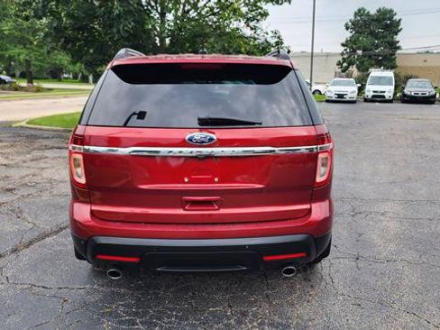 Used 2013 Ford Explorer XLT AWD/4WD image 11