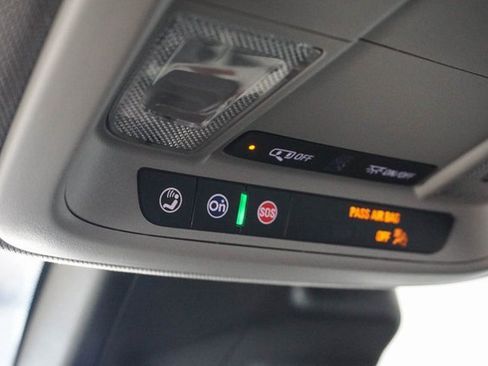 Used 2025 Chevrolet Malibu LT image 24